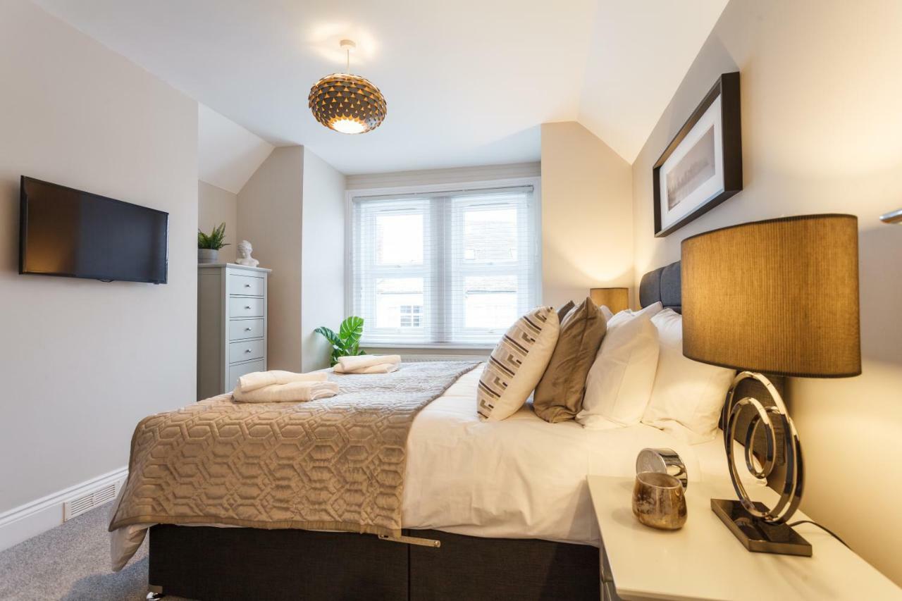 Stylish Town Centre House - 300Mbps, Parking & Sunny Decking Apartment Bournemouth Exterior photo